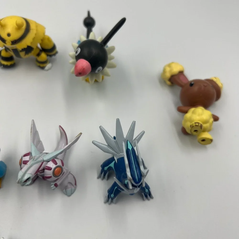 TOMY Pokemon Nintendo Mini Action Figure Lot of 13 Toy Set‎